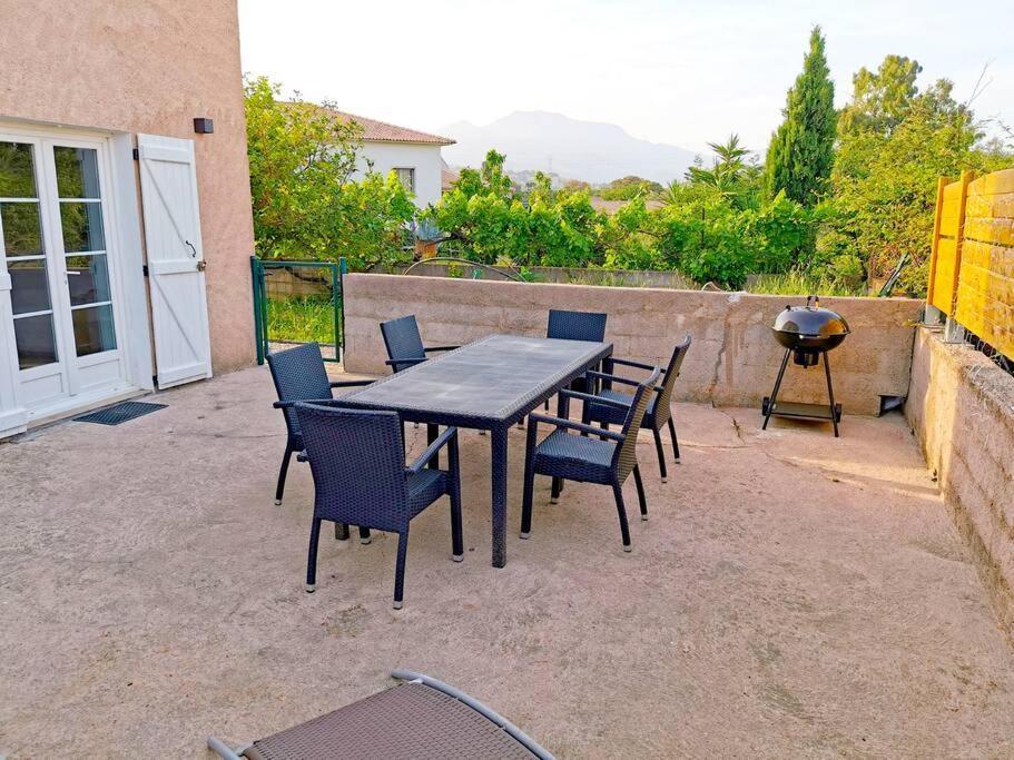 Charmant Appartement, T2 50M2, A Biguglia Εξωτερικό φωτογραφία